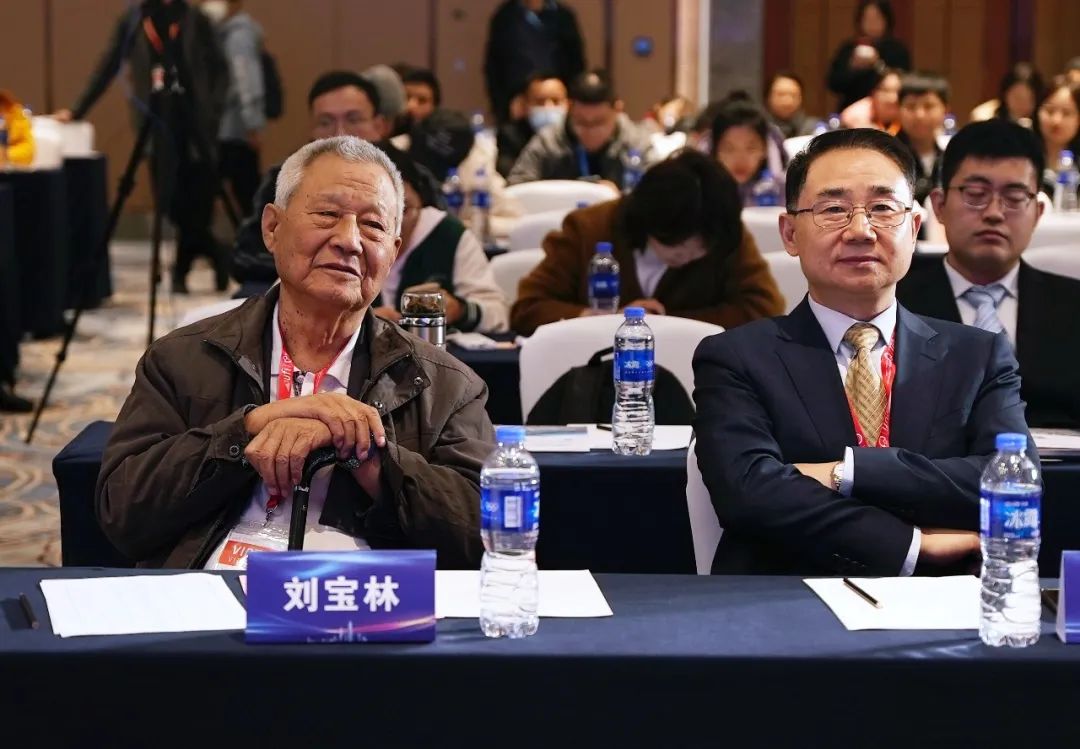 1702365216468454.jpg 333.jpg